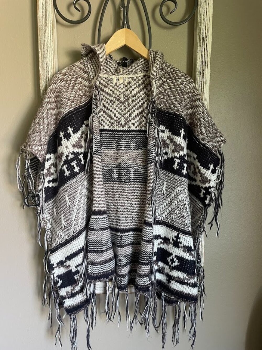 Woven Heart Hooded Knit Cardigan | Fair Isle Fringe | Brown Black White | Boho